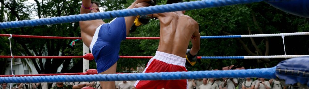 What is the difference between Kickboxing and Muay Thai?